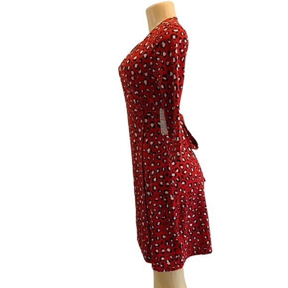 LuLaRoe Michelle XXS Red Leopard Print 3/4 Sleeve Wrap Dress NWT - Picture 2 of 5